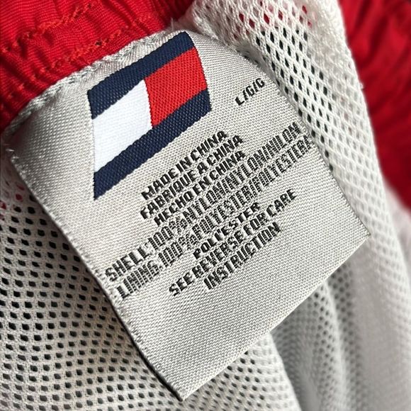 Tommy Hilfiger mens swim shorts size Large - Picture 8 of 11